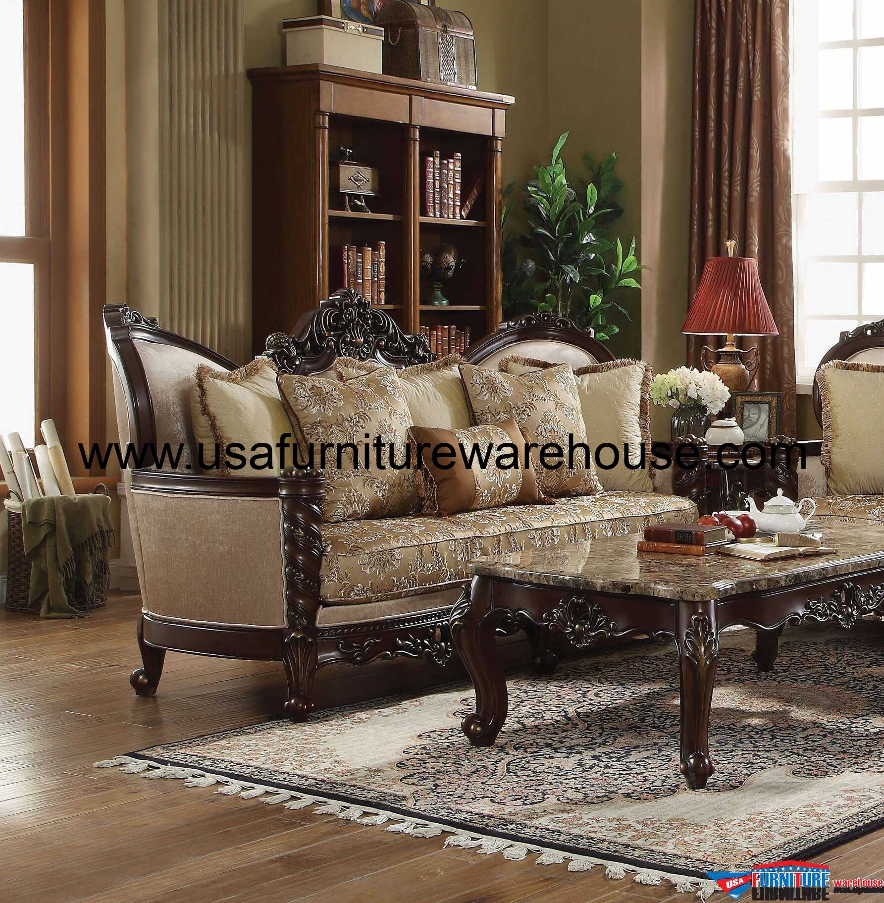 Traditional Sofa With Wood Trim | Baci Living Room